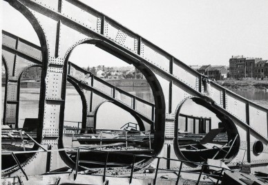 Liège, pont du Val Benoît - SNCB Z07965R (3).jpg